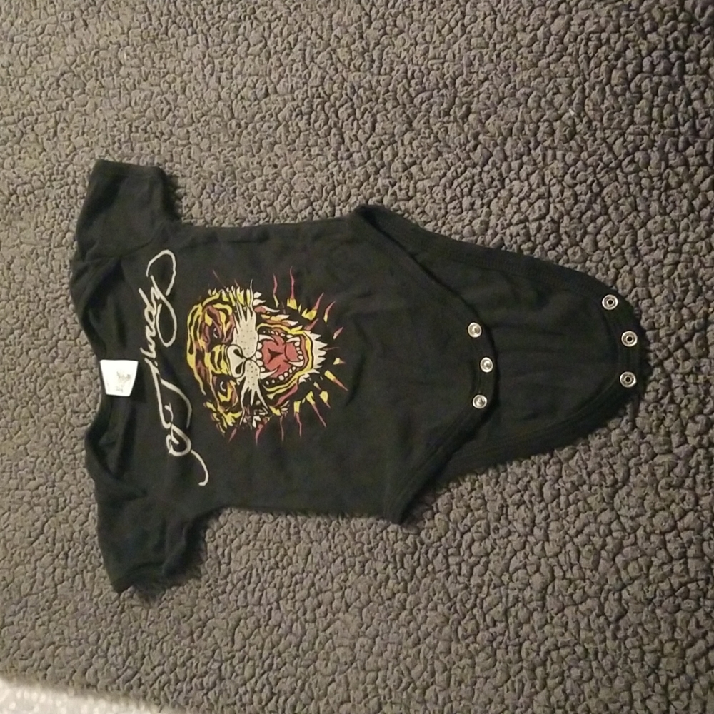 Ed Hardy onesie 0/3 months